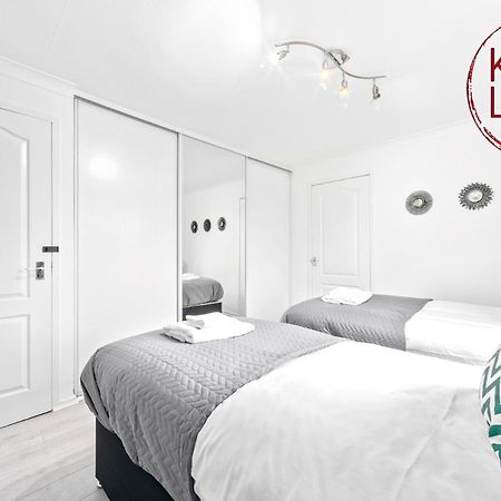 Rothesay House By Klass Living Coatbridge Esterno foto